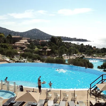 Résidence Le Hameau De Cap Esterel - Maeva - 2 Pièces 5 Personnes - Confort Mae-1127 *