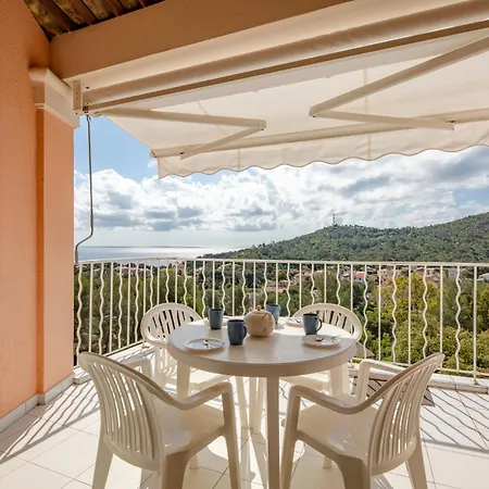 Résidence Le Hameau De Cap Esterel - Maeva - 2 Pièces 5 Personnes - Confort Mae-1127 * Saint-Raphaël